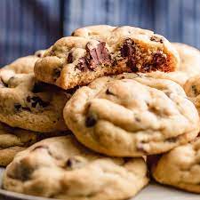 Chewy Chocolate Chip Cookie